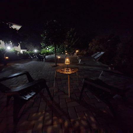 B&B La Terrazza Degli Scrittori Racalmuto Luaran gambar