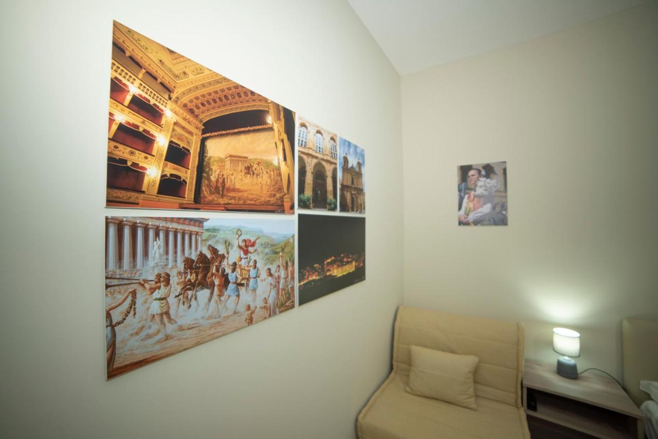 B&B La Terrazza Degli Scrittori Racalmuto Luaran gambar
