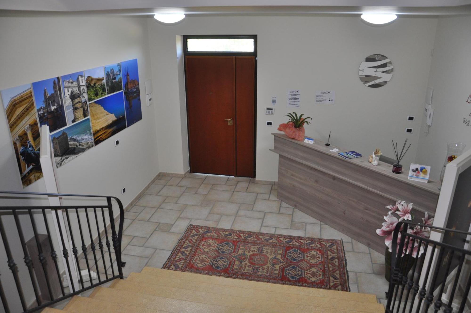 B&B La Terrazza Degli Scrittori Racalmuto Luaran gambar